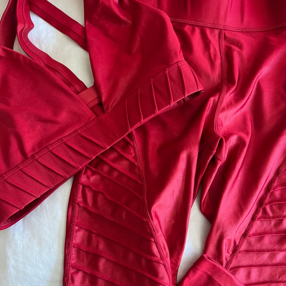 Carbon38 SET Red Takara Shine Moto Leggings + Sports Bra Sz S